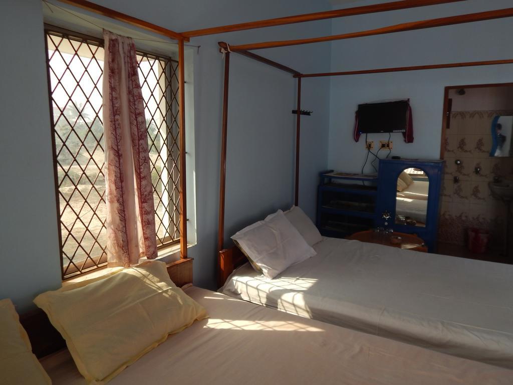 Hotel Mainak, ماندارموني الغرفة الصورة
